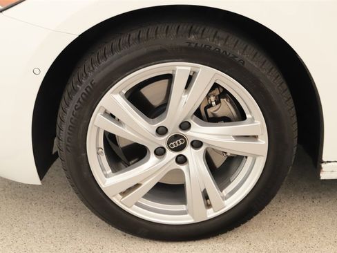 Certified 2025 Audi A5 2.0T Prestige image 33