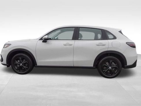 Used 2025 Honda HR-V LX image 7