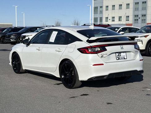 Used 2023 Honda Civic Sport image 26