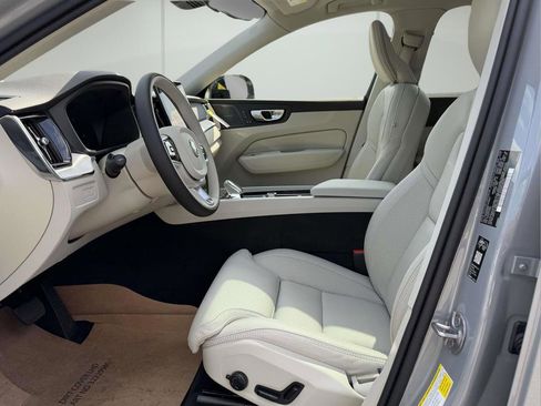 New 2026 Volvo XC60 T8 Ultra w/ Protection Package Premier AWD/4WD image 15