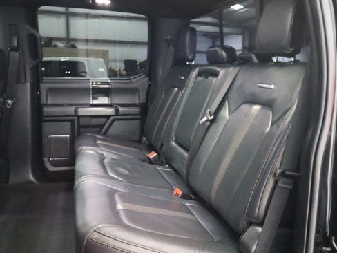 Used 2022 Ford F250 Platinum w/ FX4 Off-Road Package AWD/4WD image 9