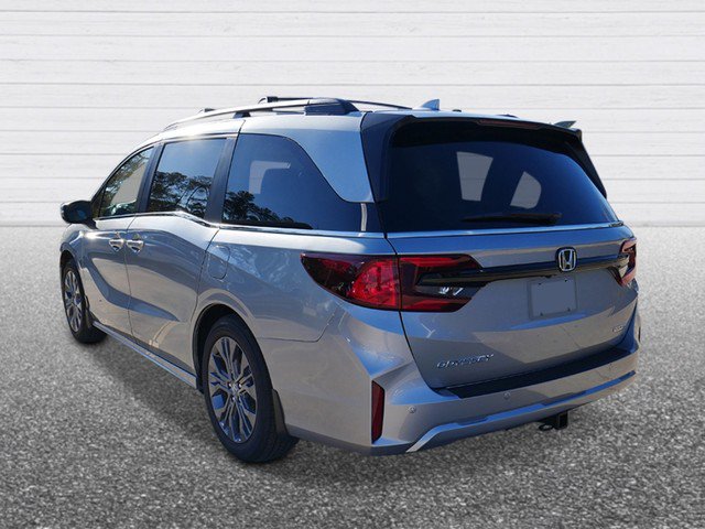 New 2027 Honda Odyssey Touring image 3