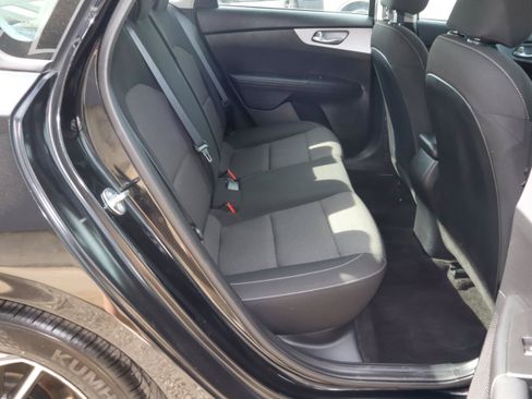 Used 2024 Kia Forte LXS FWD image 21