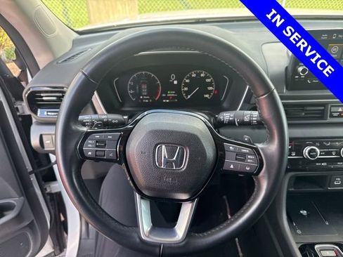 Used 2023 Honda Pilot EX-L image 5