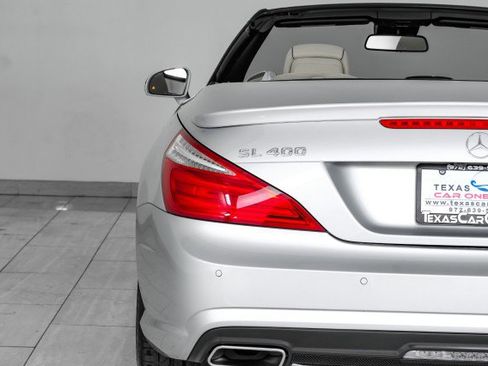 Used 2015 Mercedes-Benz SL 400 image 54