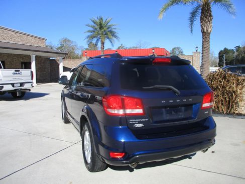 Used 2017 Dodge Journey SXT w/ Comfort/Convenience Group image 22