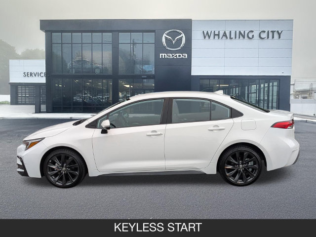Used 2024 Toyota Corolla SE FWD image 5
