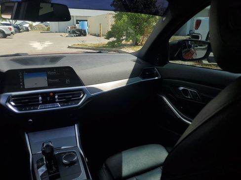 Used 2020 BMW M340i RWD image 21