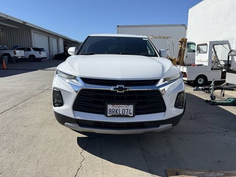 Used 2020 Chevrolet Blazer LT image 2