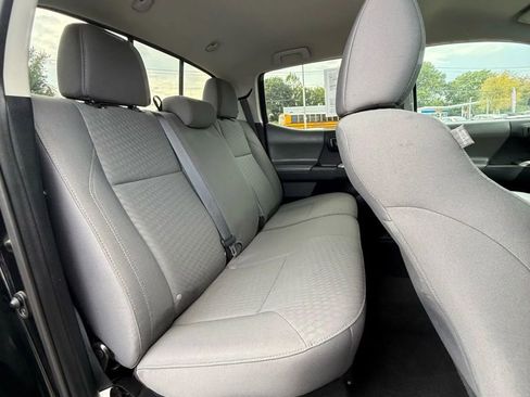 Used 2021 Toyota Tacoma SR5 image 13