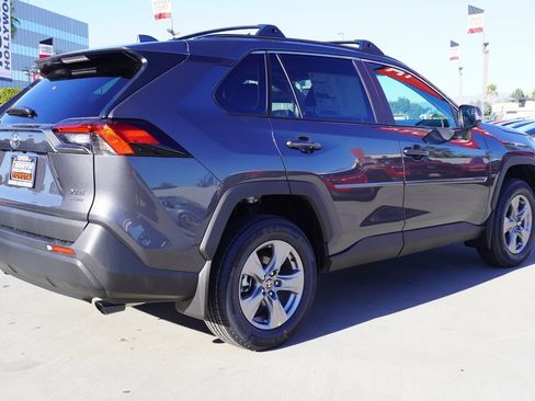 New 2025 Toyota RAV4 XLE image 4