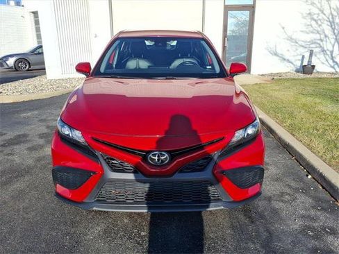 Certified 2023 Toyota Camry SE image 23