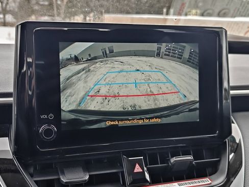 Used 2025 Toyota Corolla LE image 26