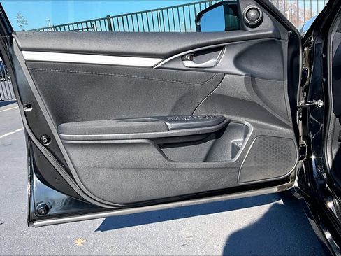 Used 2016 Honda Civic EX image 26