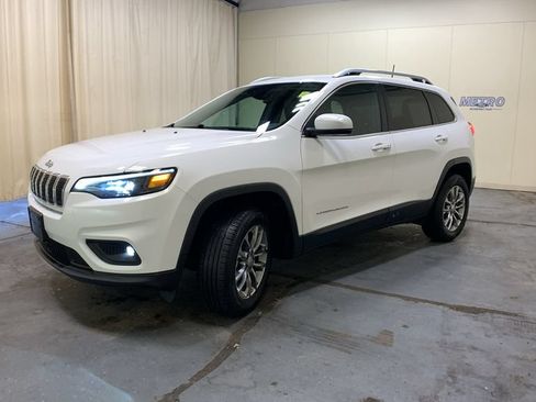 Used 2021 Jeep Cherokee Latitude Lux w/ Comfort/Convenience Group AWD/4WD image 43