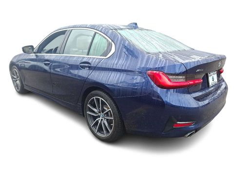 Used 2020 BMW 330i xDrive Sedan w/ Premium Package AWD/4WD image 4