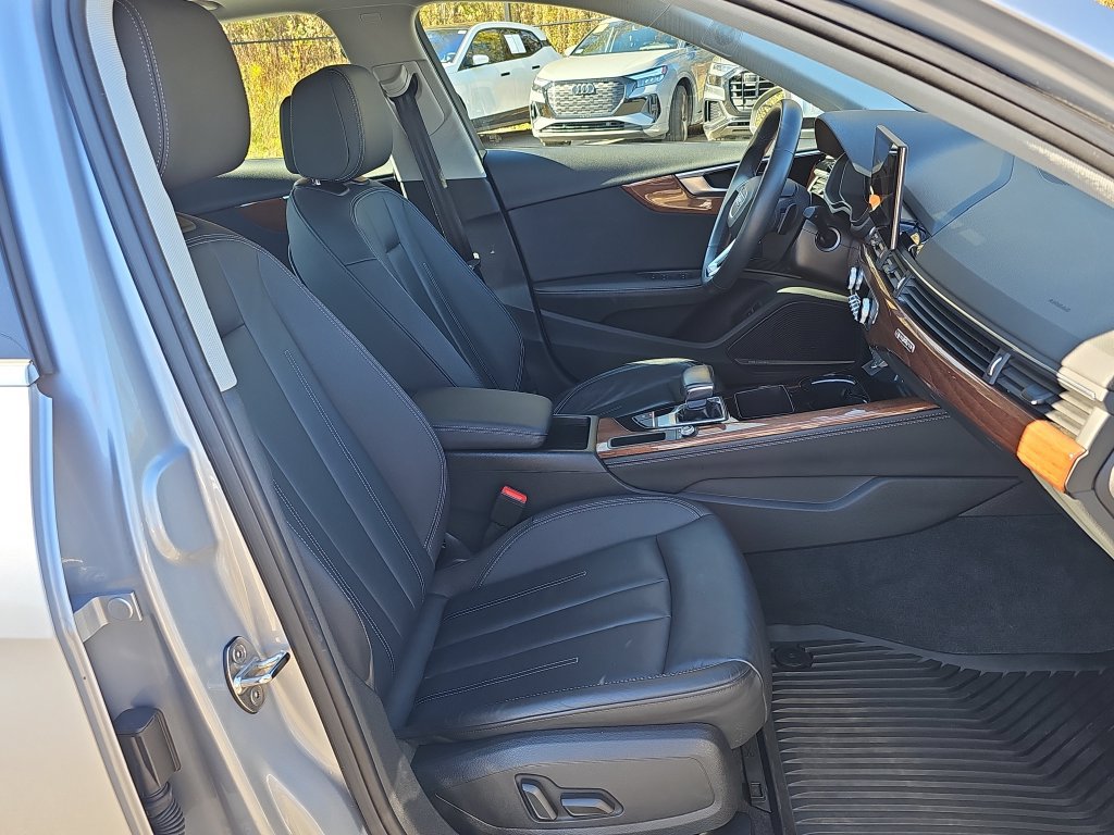Used 2023 Audi A4 2.0T Premium Plus w/ Premium Plus Package AWD/4WD image 11