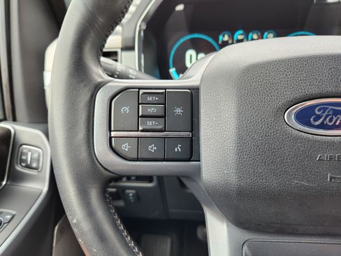 Used 2023 Ford F150 Lariat image 24