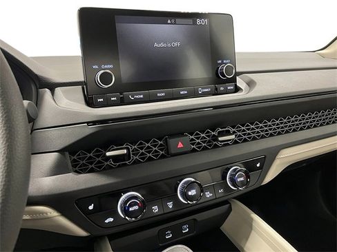 New 2025 Honda Accord SE image 19