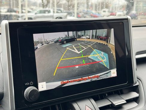 Certified 2025 Toyota RAV4 LE image 43