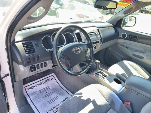 Used 2009 Toyota Tacoma PreRunner RWD image 5
