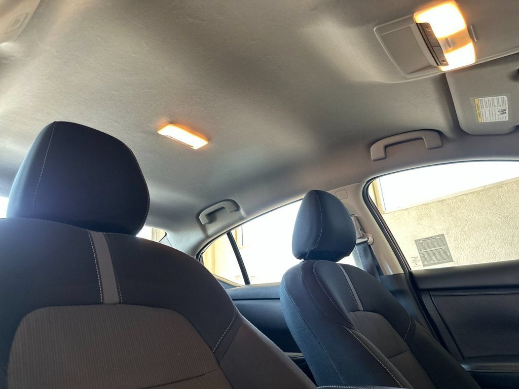 Used 2025 Nissan Sentra SV FWD image 15