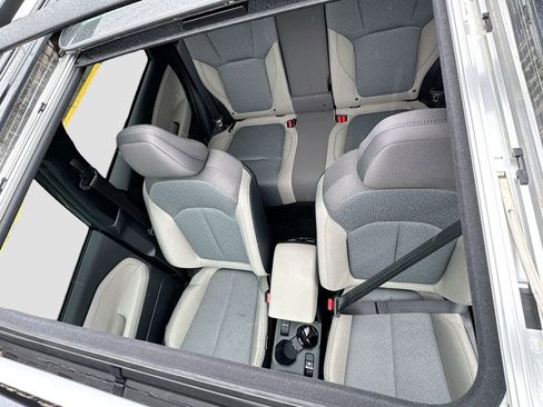 Certified 2025 Subaru Forester Premium w/ Convenience Package #1 image 30