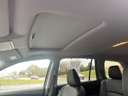 Used 2022 Honda Pilot Special Edition image 5