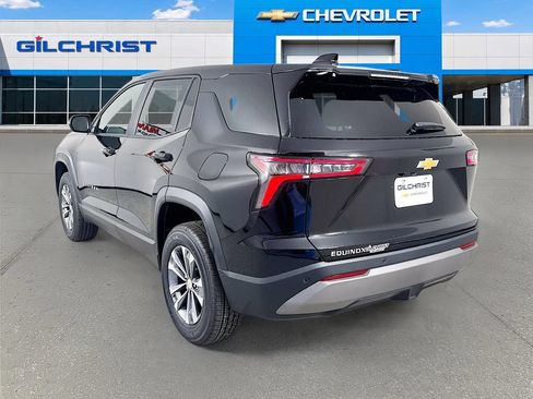New 2026 Chevrolet Equinox LT w/ Convenience Package II FWD image 6