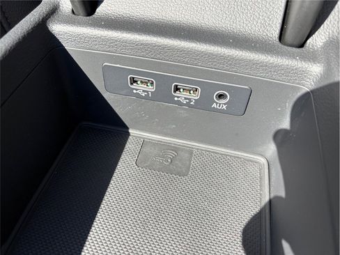 Used 2017 Audi A4 2.0T Prestige image 38