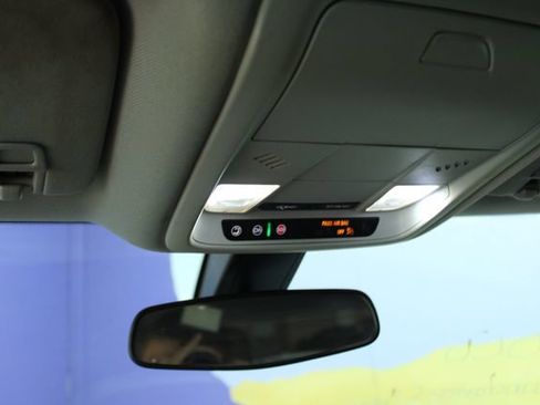 Used 2021 Chevrolet Blazer LT FWD image 20