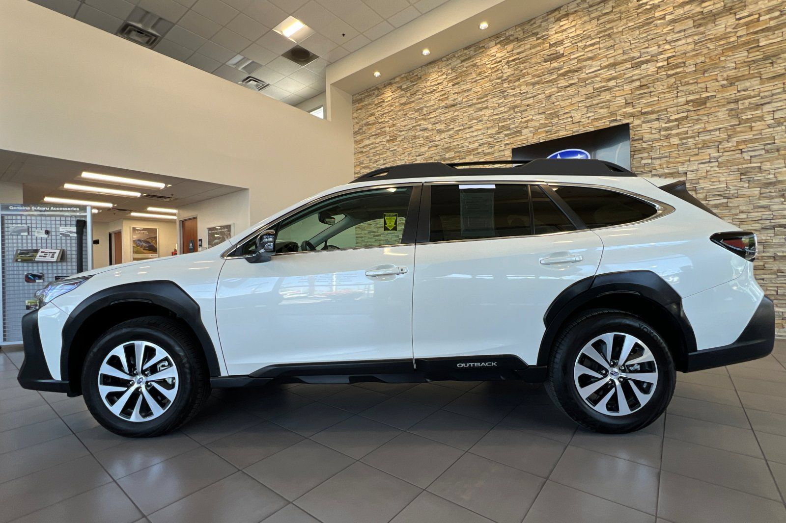 Certified 2024 Subaru Outback Premium AWD/4WD image 2