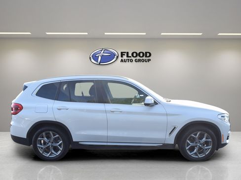 Used 2020 BMW X3 xDrive30i w/ Driving Assistance Package AWD/4WD image 3