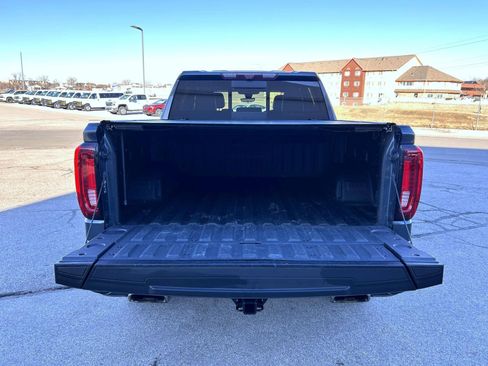 Used 2021 GMC Sierra 1500 AT4 w/ AT4 Premium Package image 21