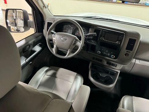 Used 2018 Nissan NV 3500 S image 49