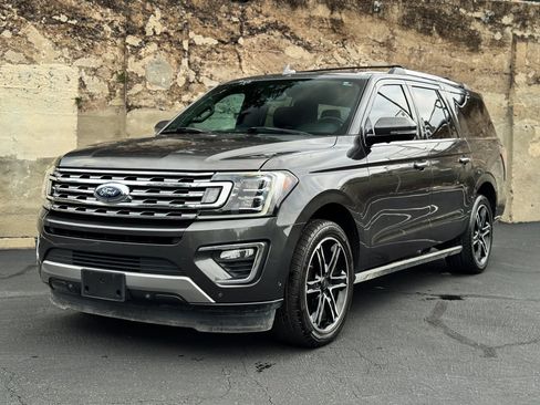 Used 2019 Ford Expedition Max Limited w/ Texas Edition Package RWD image 10