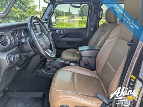 Used 2020 Jeep Wrangler Unlimited Sahara AWD/4WD image 20