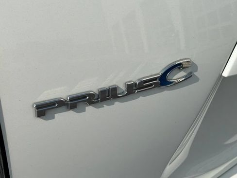 Used 2015 Toyota Prius C Three FWD image 7