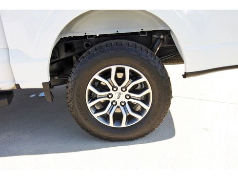 Used 2022 Ford F150 Lariat w/ Equipment Group 501A Mid AWD/4WD image 29