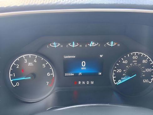 Used 2021 Ford F150 XLT image 34