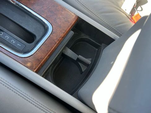 Used 2005 Buick LaCrosse CXL image 30