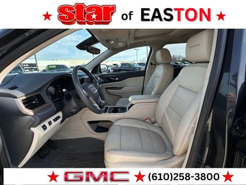 Used 2021 GMC Acadia Denali w/ Denali Ultimate Package image 17