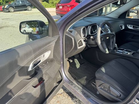 Used 2014 Chevrolet Equinox LS FWD image 12