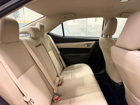 Used 2015 Toyota Corolla LE image 26