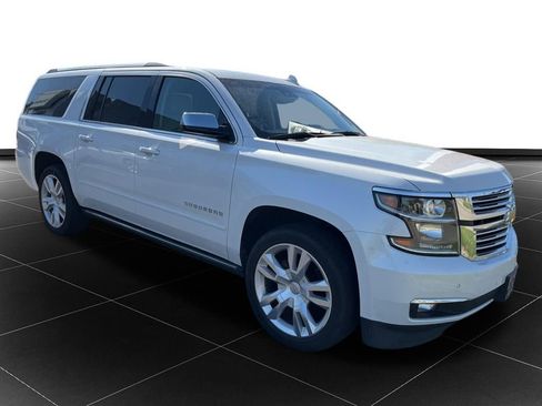Used 2019 Chevrolet Suburban Premier AWD/4WD image 7