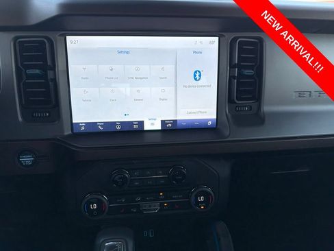 Used 2023 Ford Bronco Outer Banks AWD/4WD image 9