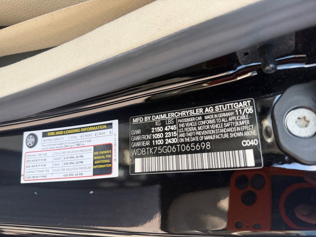 Used 2006 Mercedes-Benz CLK 500 Cabriolet image 25