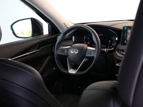 Certified 2023 INFINITI QX60 Sensory w/ Vision Package AWD/4WD image 44