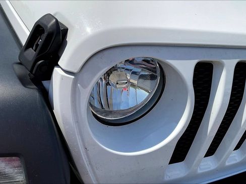 Used 2019 Jeep Wrangler Unlimited Sport S AWD/4WD image 26