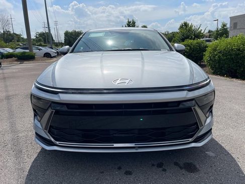 New 2025 Hyundai Sonata SEL image 2